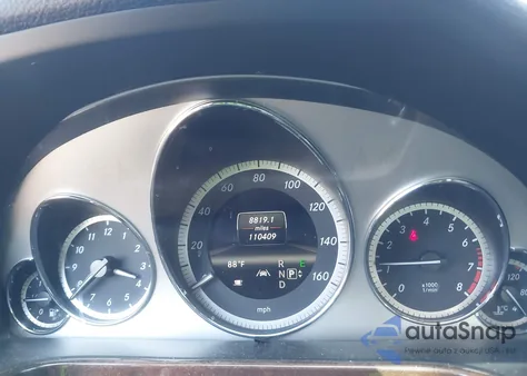 2013 Mercedes-Benz E 350 из США, поврежденный, VIN WDDHF5KB5DA681887